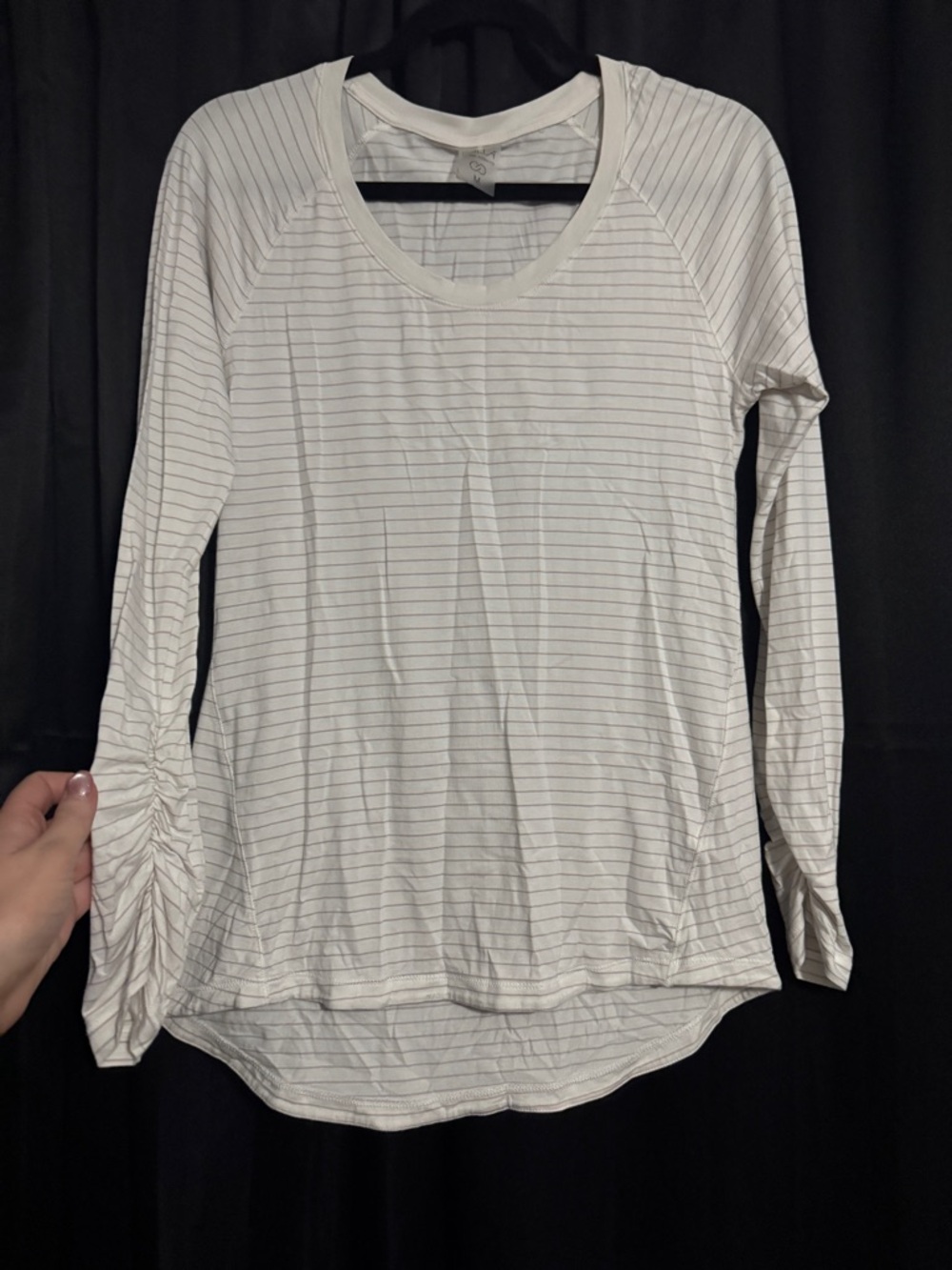 CALIA by Carrie Underwood White Long-Sleeve Thin-Striped Crew Top